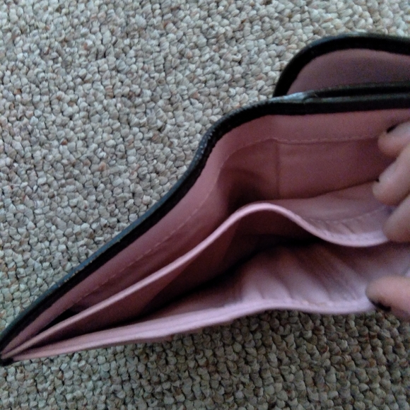 🙈Brown Coach Wallet w/ Snap & Buckle🙈 - Picture 4 of 6